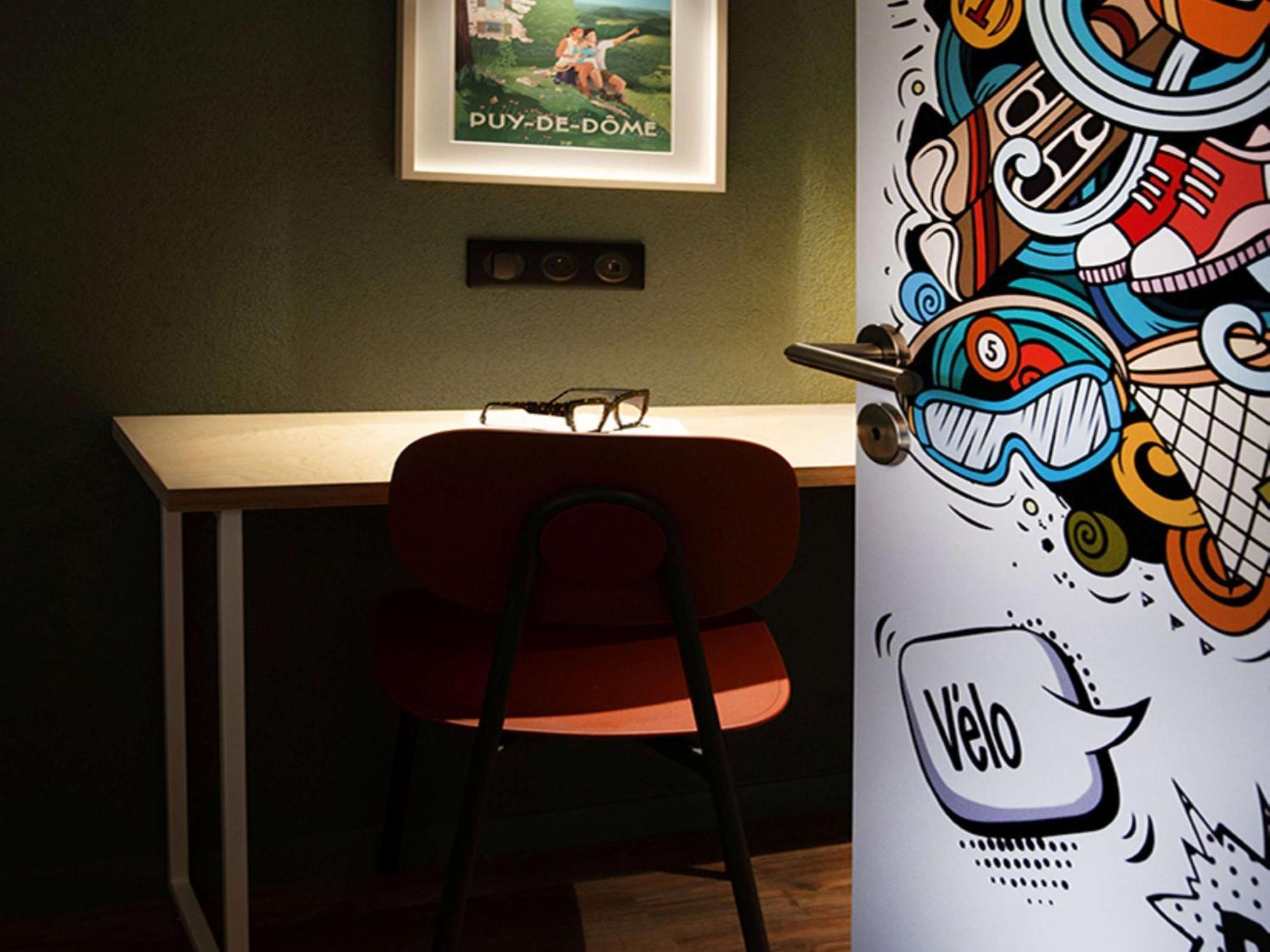מלון Ibis Styles Clermont-Ferrand Aeroport מראה חיצוני תמונה